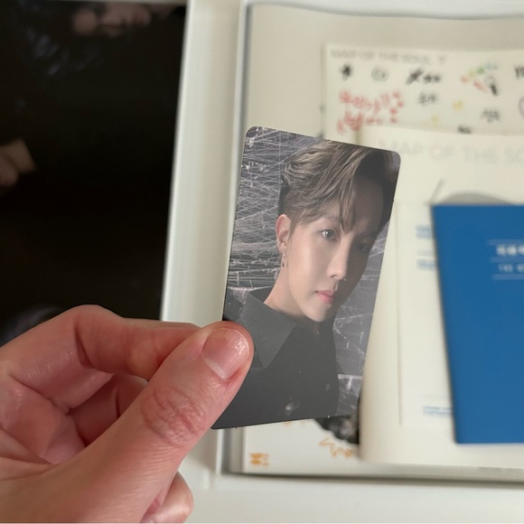 BTS Seven Album Version 2 with J-hope Photocard - Picture 10 of 13